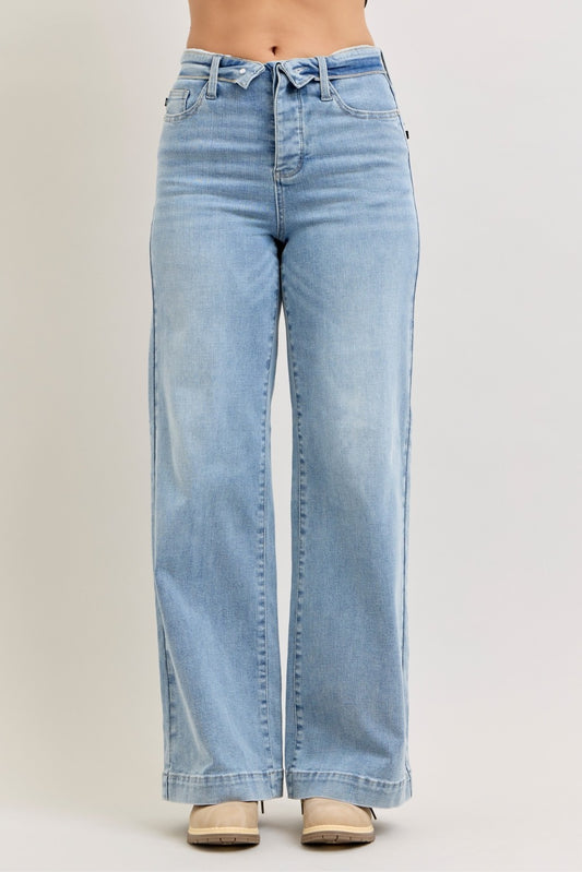 798c5f9bcfa44e789e9ed5fc38964d88-Max